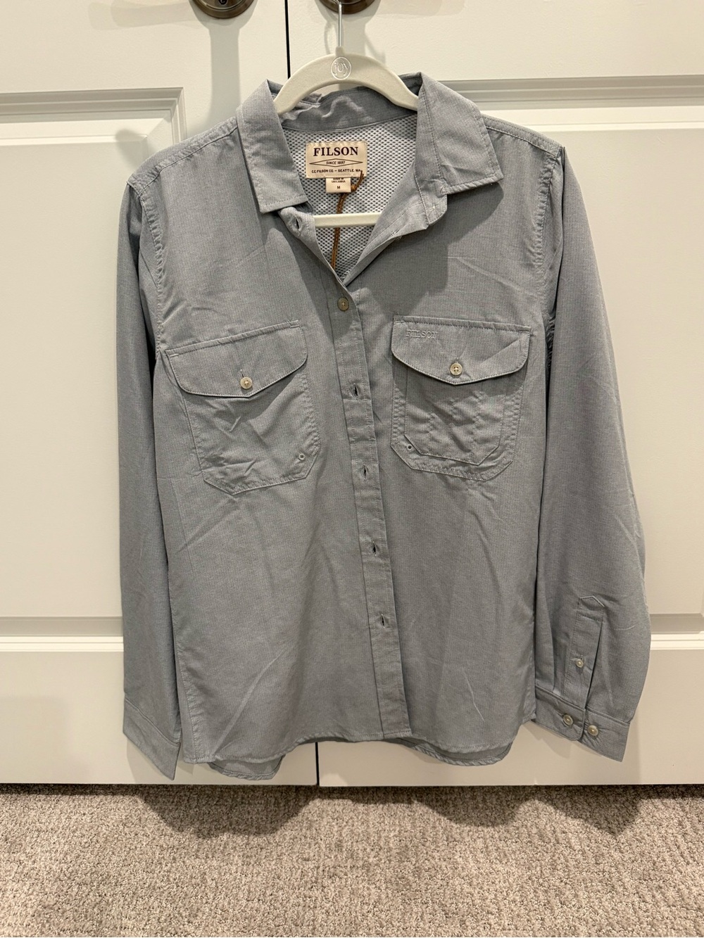 Filson Women’s Long-Sleeve Button-Up Shirt in Bluestone color